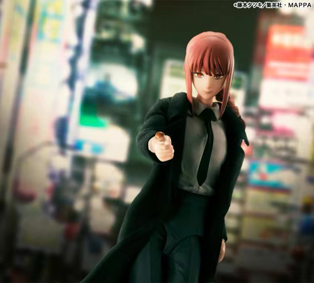 MAKIMA CHAINSAW MAN 1/6フィギュア Action Figure Makima Chainsaw Man - Bandai ShFiguarts - Cubo Nerd
