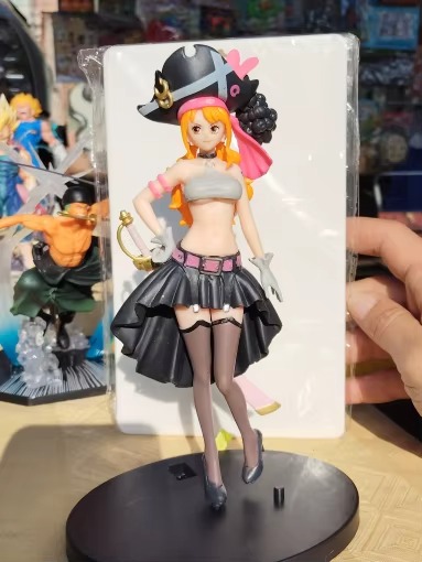Figure Nami Pirata The Gandline Lady Vol. 3 - One Piece - Cubo