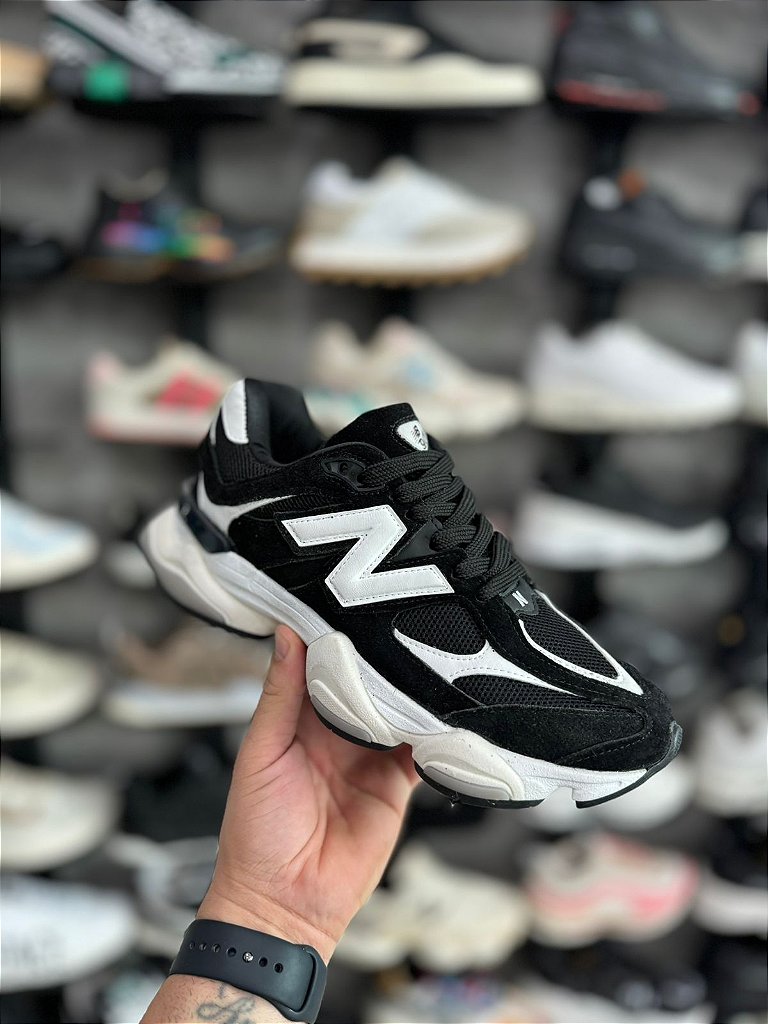 Tenis new balance preto e branco sale