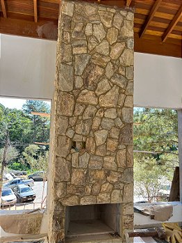 PEDRA MADEIRA AMARELA