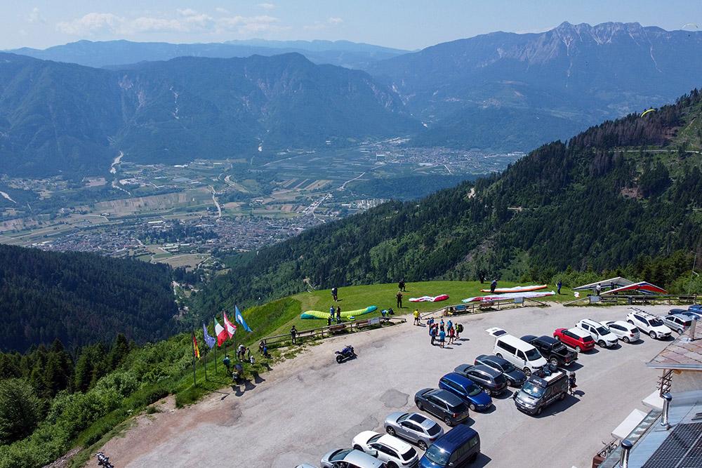 Monte Bondone - rampa de parapente próxima de Trento