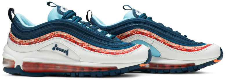 Chain swoosh pack best sale