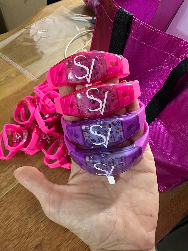 Pulseira LED Ativada por Som personalizada — Pulseira, foto 4 de 5