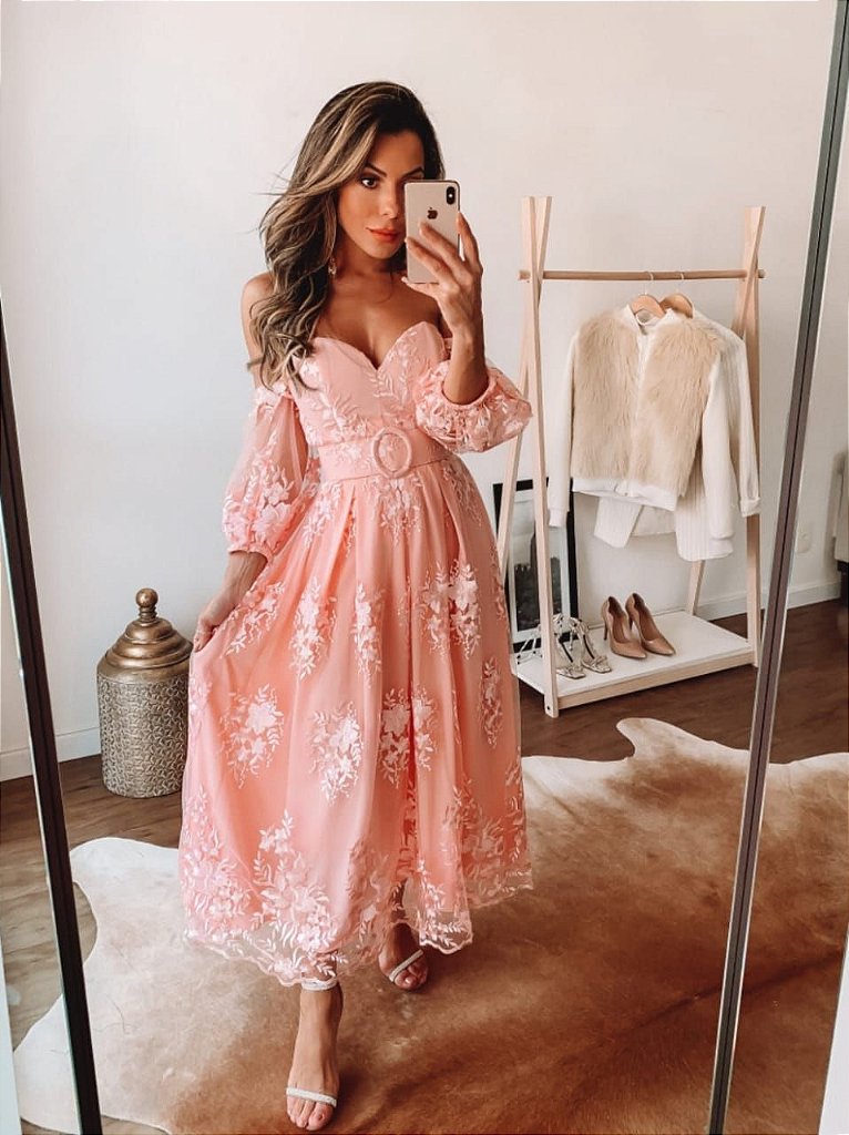 vestido midi de tule bordado