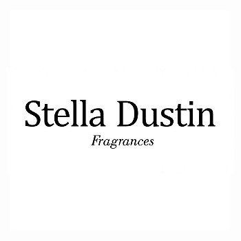 Stella Dustin