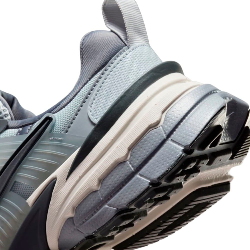 Tênis Nike V2K Run Cinza/Prata - West + | A loja que renova seu