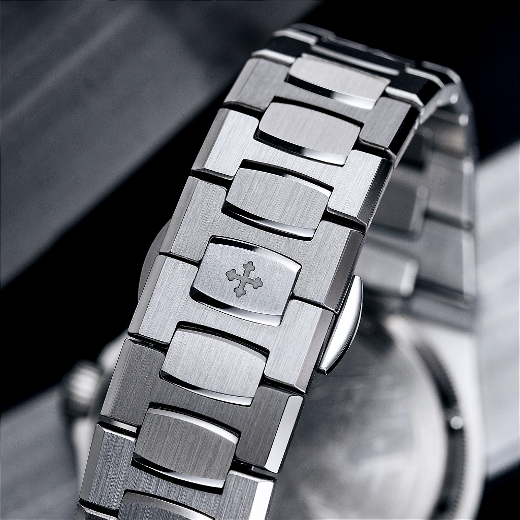 Venezianico Arsenale 40mm com Calibre Miyota 9029 e Bracelete