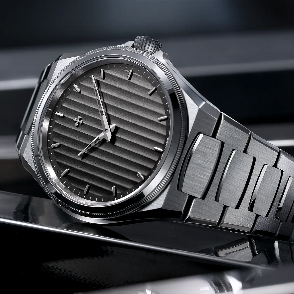 Venezianico Arsenale 40mm com Calibre Miyota 9029 e Bracelete