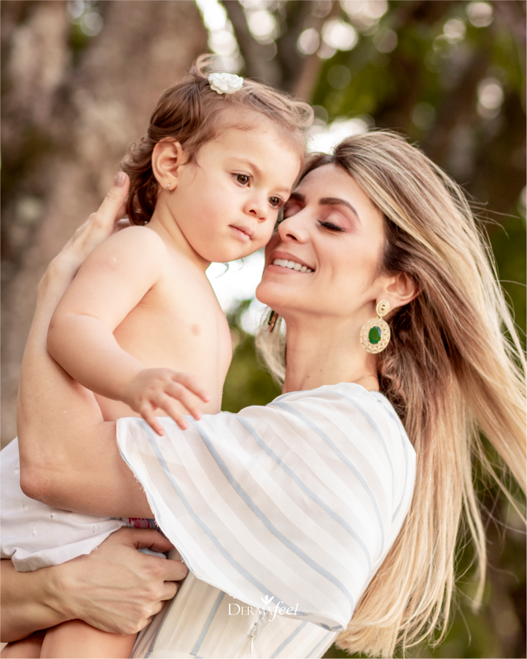 Regina Vieira Lasmar e sua filha