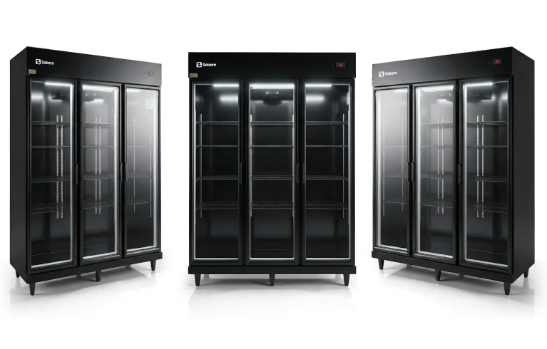 Diferenciais Geladeira Expositora 3 Portas