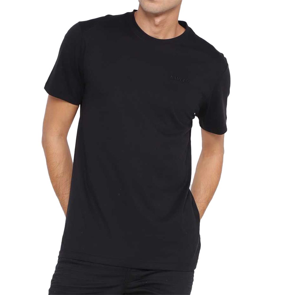 Preços baixos em Camisetas Oakley Preto para Homens