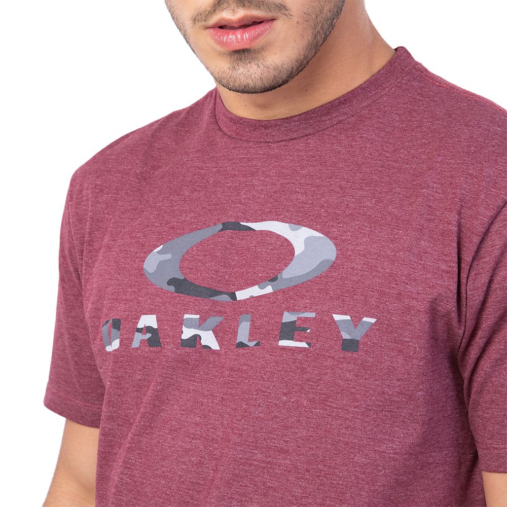Oakley Camiseta masculina com caveira dispersa, Ferro vermelho, M :  : Moda