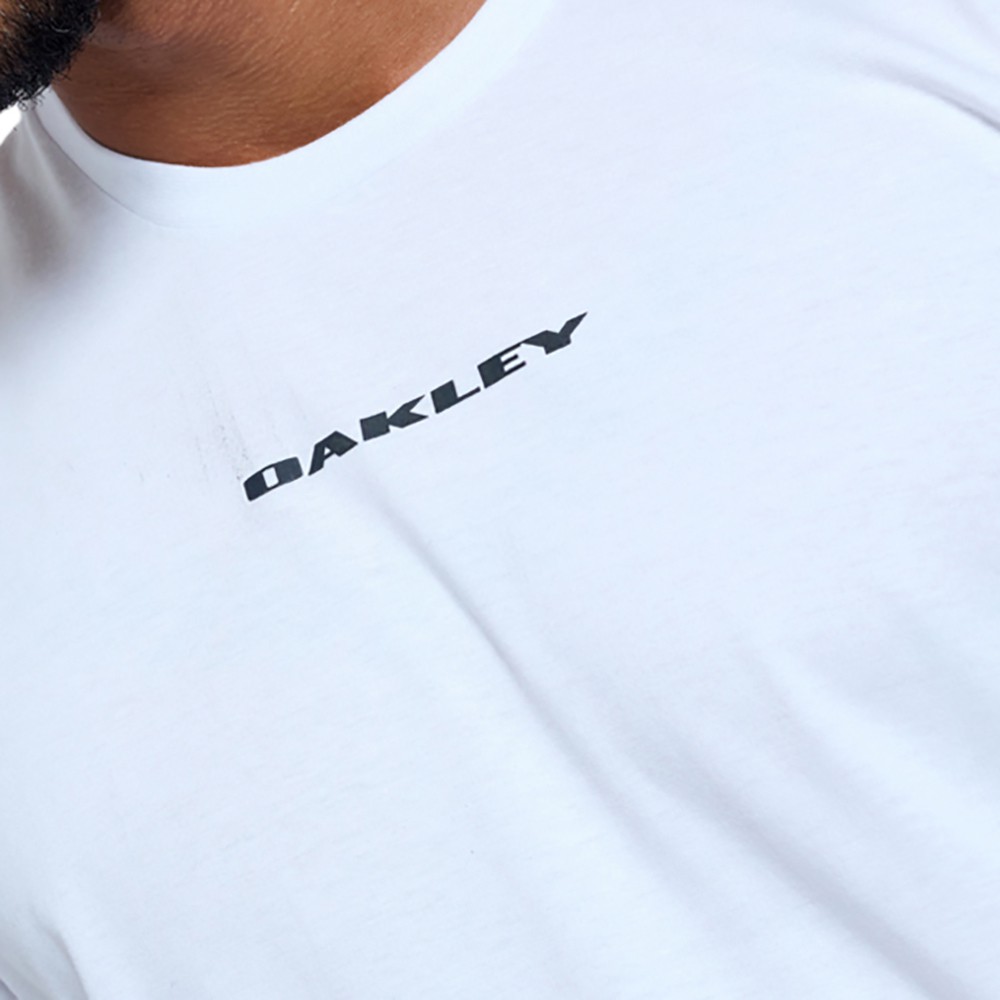 Camiseta Oakley Heritage Skull White os melhores preços