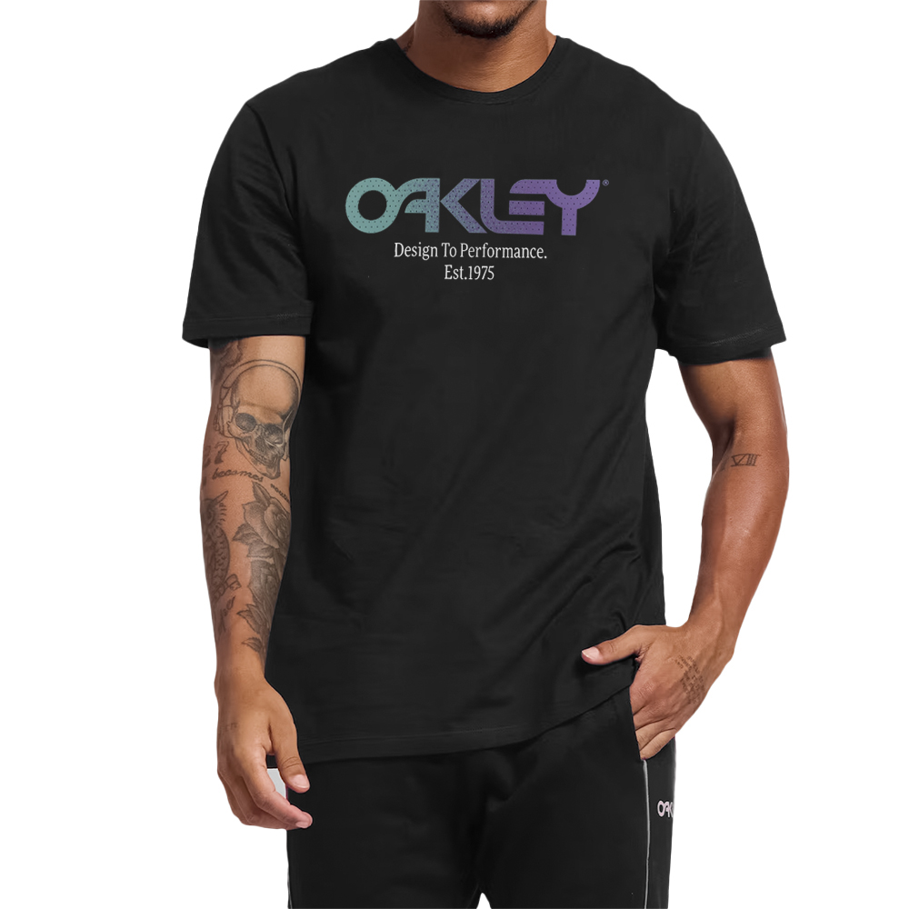 Camiseta Oakley Heritage Skull WT23 Masculina Blackout - Radical Place -  Loja Virtual de Produtos Esportivos