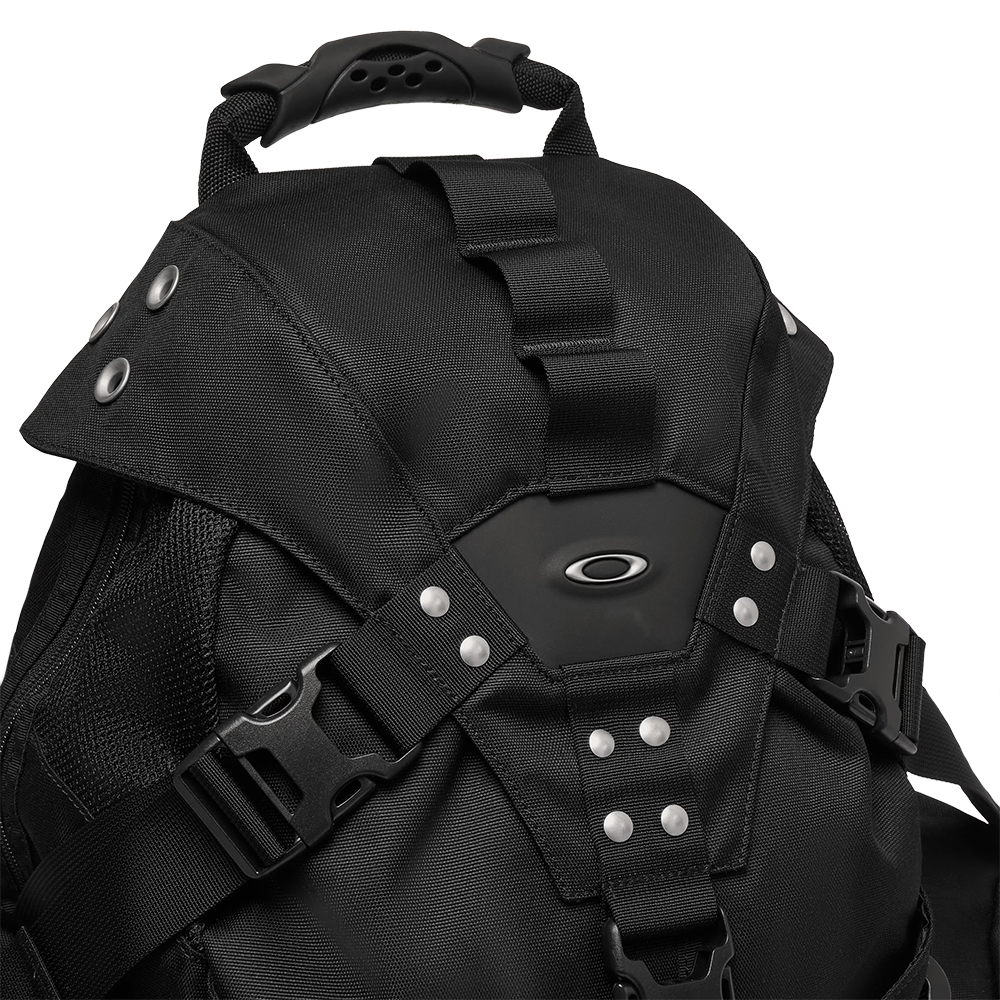 Mochila Oakley Icon RC Backpack 32L WT25 Blackout - Radical Place