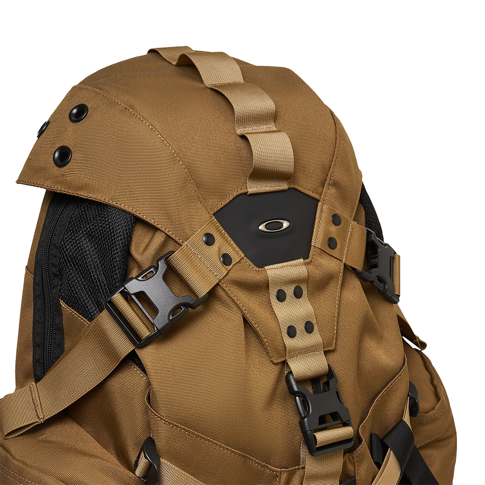 Mochila Oakley Icon RC Backpack 32L WT25 Coyote - Radical Place