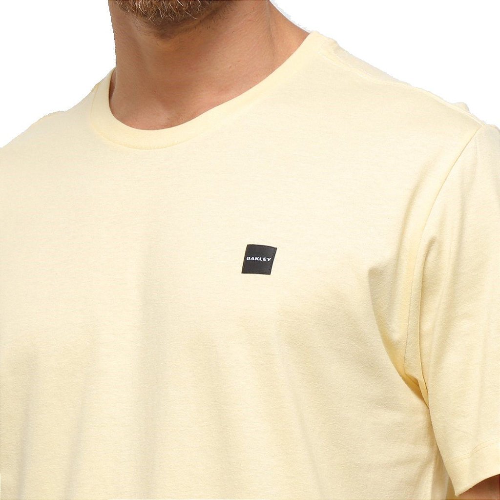 Camiseta Oakley Patch 2.0 - Masculina em Promoção