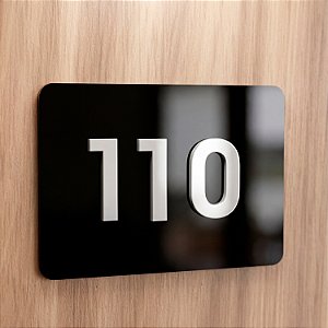 Placa de Acrílico Preto com Números Brancos para Apartamento - 3 Números