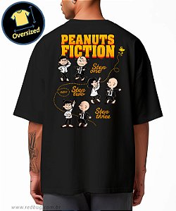 Camiseta Oversized Peanuts Fiction