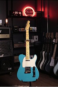 GUITARRA FENDER TELECASTER AMERICAN PROFESSIONAL II MIAMI BLUE