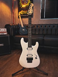 Guitarra Charvel Jim Root Signature Pro-mod San Dimas - Com Case
