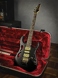 Guitarra Ibanez PIA3761-XB Prestige - Steve Vai signature