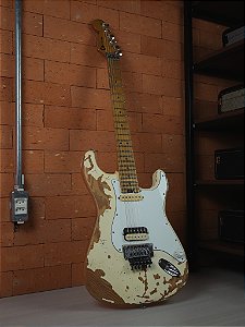 Guitarra Charvel Henrik Danhage Signature Pro-Mod So-Cal Style