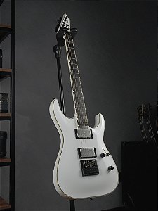 Guitarra ESP LTD MH-1000 Evertune - Snow White