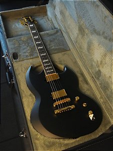 Guitarra Esp Ltd Viper 1000 Lviper1000vb - Vintage Black com CASE