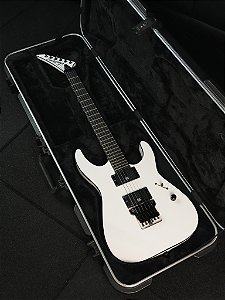 Guitarra Jackson Mick Thomson Soloist SL2 Arctic White