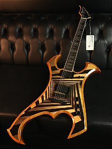 Guitarra Wylde Audio Berzerker 4583 Blood Skull