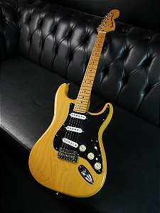 GUITARRA FENDER 70S STRATOCASTER NATURAL (usada)