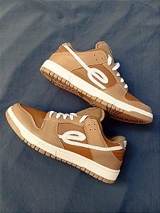tenis esze marron