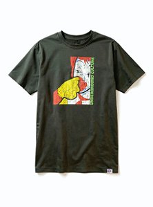 CAMISETA BÁSICA PRETA ESZE RONALD