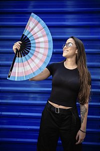 Leque Bambu Orgulho Trans A/C