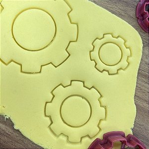 Cortador Pasta Engrenagem Larga Transformers Autobot