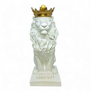 Estatueta Leão Branco Brilhante com Coroa de Resina 36 cm