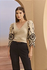 BLUSA TRESPASSE ALGODAO BORDADO
