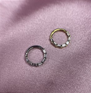 Argola seg daith/septo mini baguetes titânio