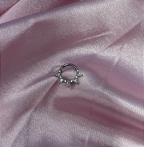 Argola daith pontas zircônias