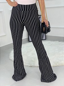 calça flare listrada