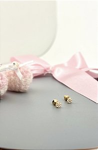 Brinco Ouro 18k  Florzinha com Pedras  Baby- BRANCA