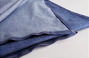 Toalha de mesa em tecido jeans  200 X 140 cm