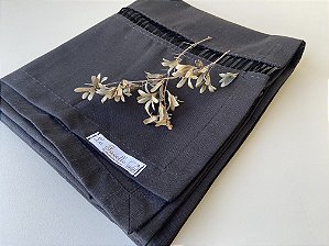 Caminho de mesa em linho preto