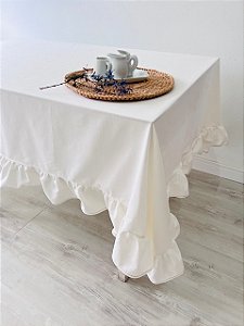 Toalha de mesa linho branco com babados