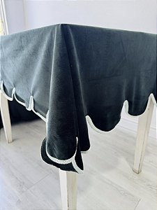 Toalha de Mesa Retangular Festone sobreposição