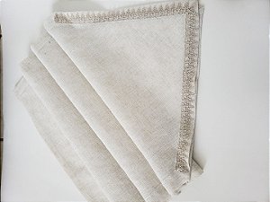 Caminho de Mesa Linho. Trilho de mesa com renda.