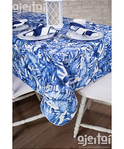 Toalha de Mesa em Jacquard Tropical Costela Azul