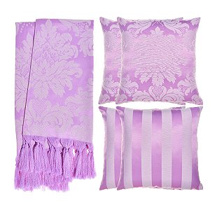 Kit Manta e Capas de Almofada em Tecido Jacquard Tradicional Lilás e Cru