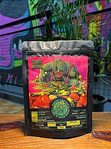 Café Toxic Avenger (Chocolate ao leite, Mel de Laranjeira e Frutas Escuras)